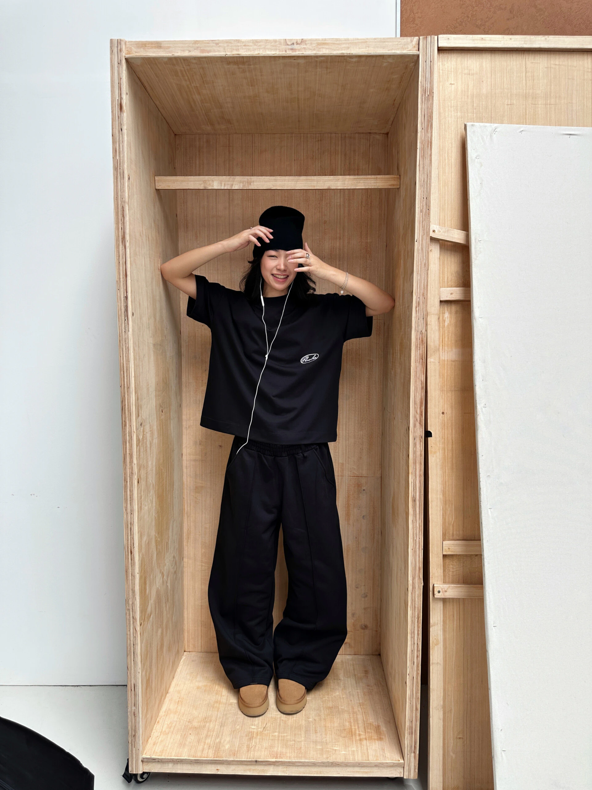 REALM OF MINIMAL TEE - Hình ảnh 5